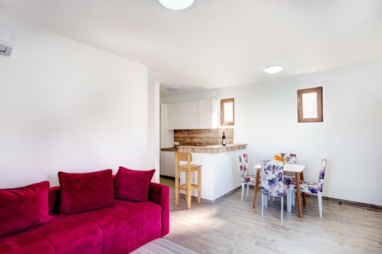 סבטי סטפן Mima Apartments מראה חיצוני תמונה